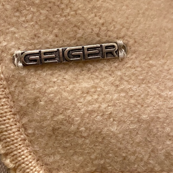 Geiger Womens Knit Cream Knit Blazer / Jacket w Crew Neck and Silver Buttons /S - Picture 4 of 16